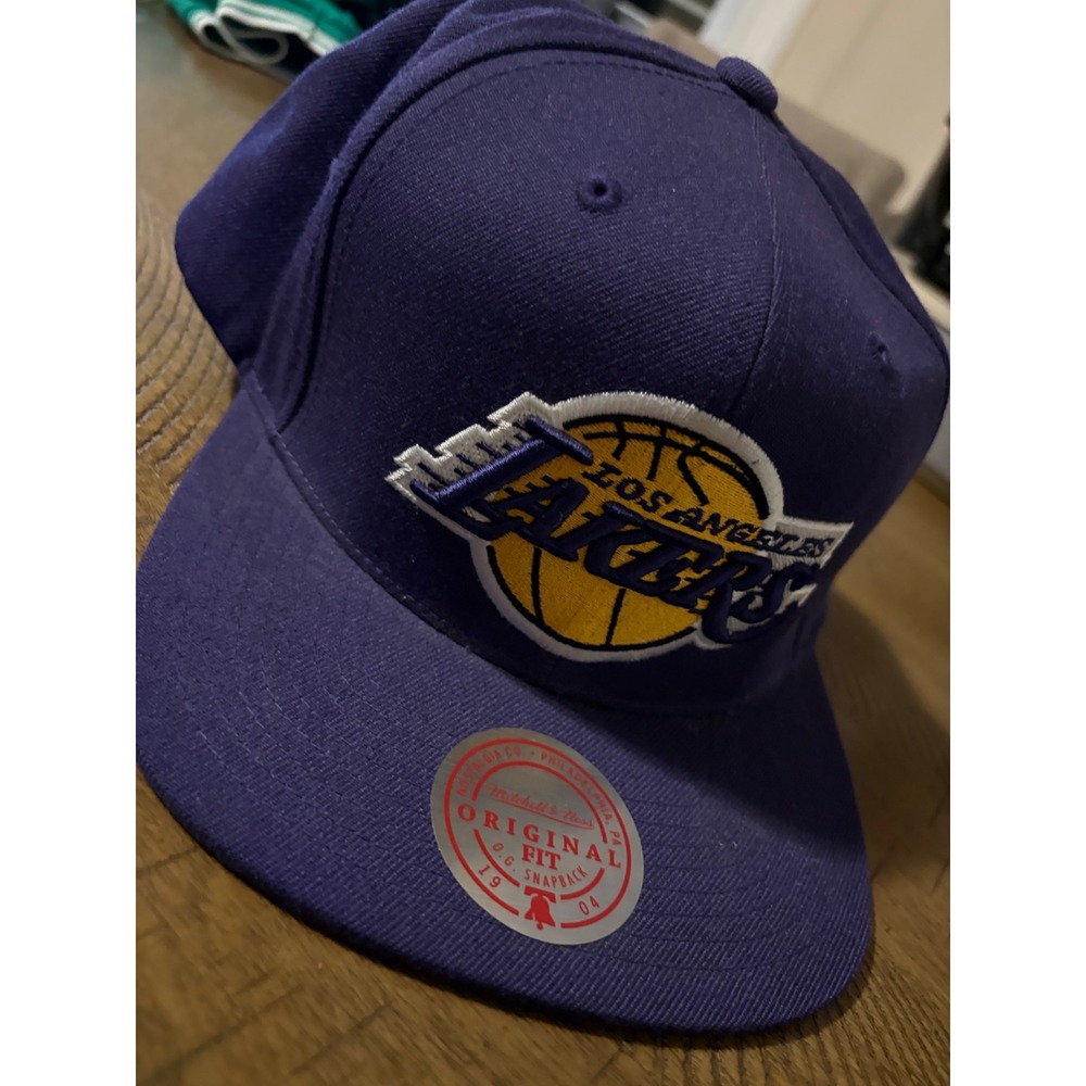 Mitchell & Ness Los Angeles Lakers Snapback Hat Purple NBA OG Fit Cap